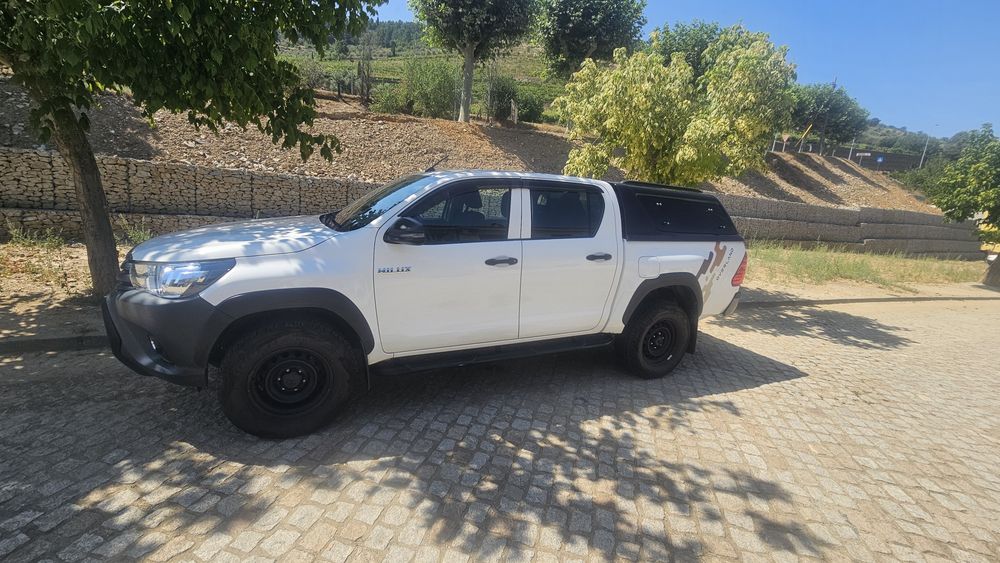 Vendo toyota hilux