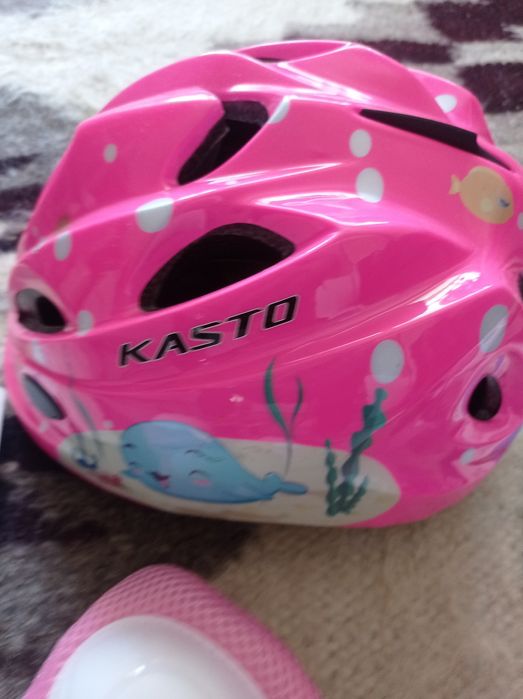 Набір для велосипеду ,роликів,або скейту.