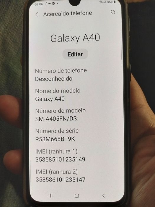Samsung " A 40" em bom estado
