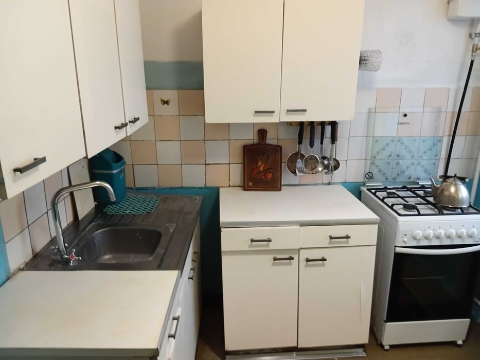 Оренда 2х кім Раково біля АТБ.Тільки дзвонити