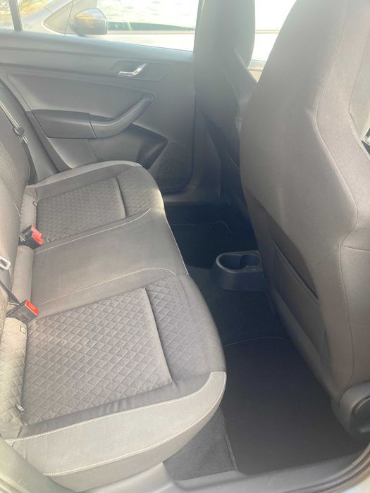 Skoda Rapid 1.6 TDI | Impecável | 162500 km | Revisão Feita