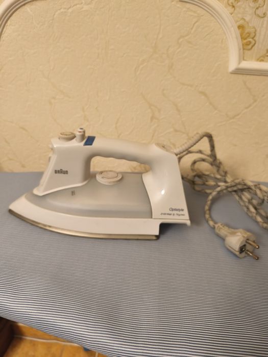 Праска BRAUN з Німеччини.