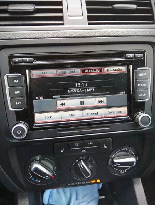 Кабель USB AUX iPhone на VW Audi (Америка) переходник MMI AMI Ауди Юсб