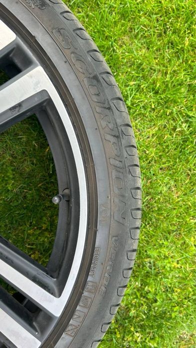 Диски VOLVO R-DESIGN R22 з шинами