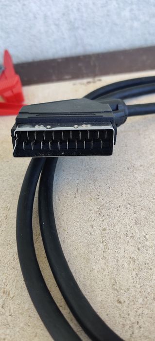 Conector SCART Novo