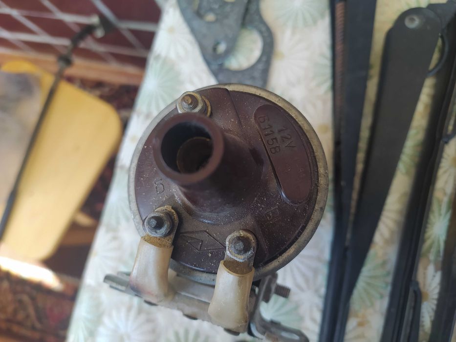 Одним лотом запчасти от ВАЗ