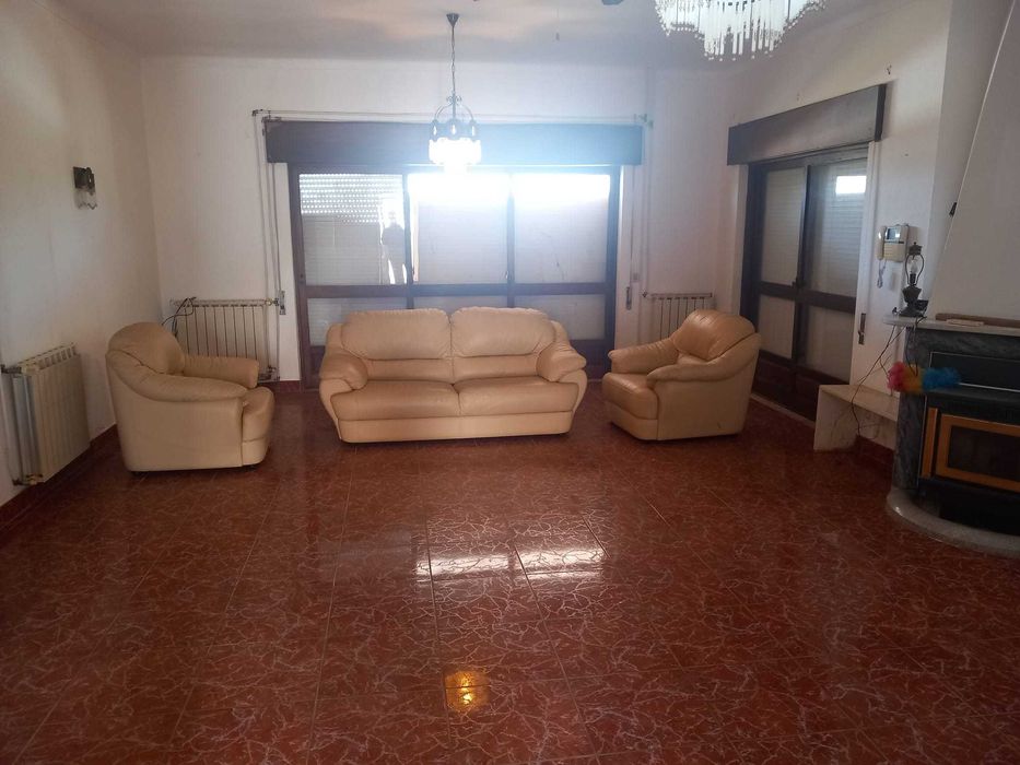 Moradia T3 com terreno Albufeira