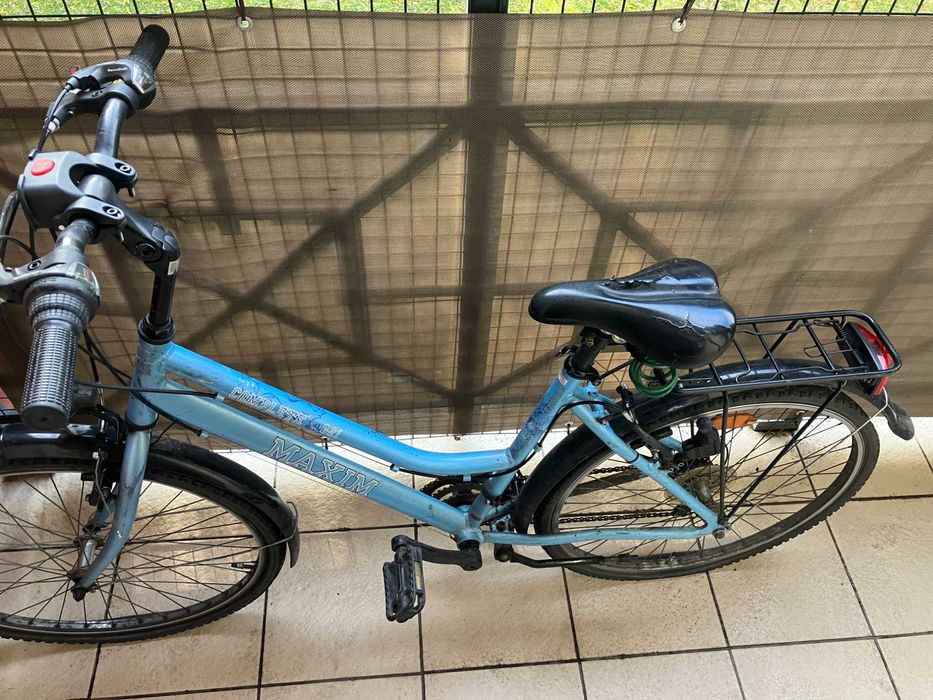 Rower miejski niebieski