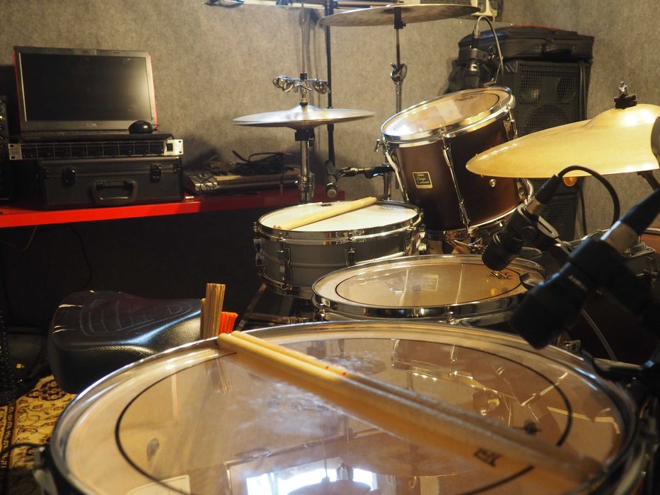 Lekcje gry na PERKUSJI. -50% na START