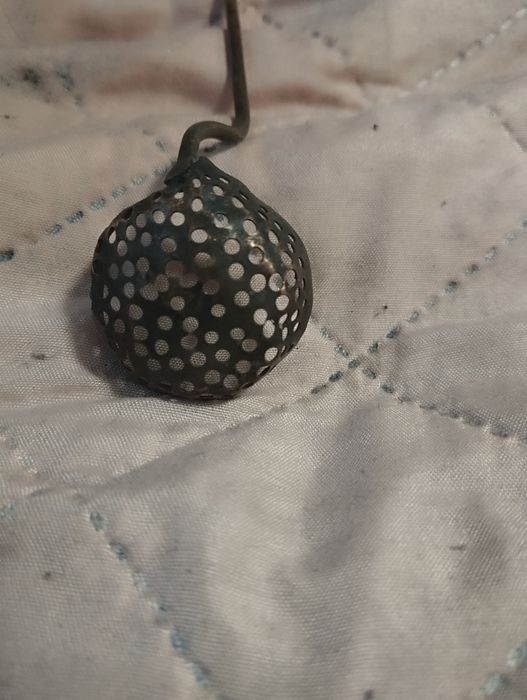 Zabytkowa łyżka cedzakowa