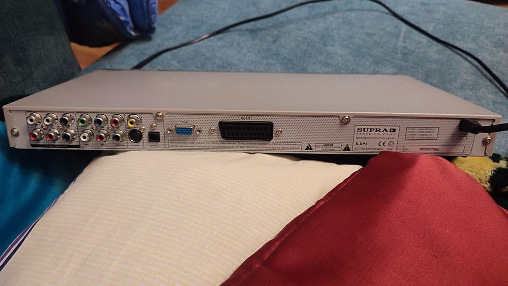 Продам DVD плейєр