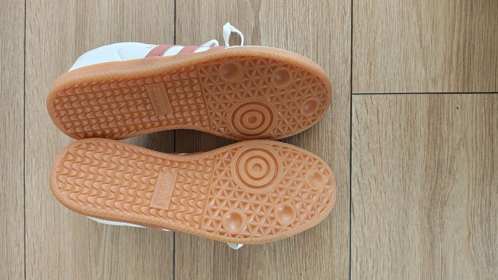 Buty Adidas rozmiar 39