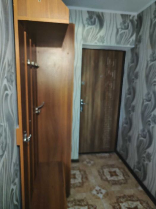 здам 1 кімн кв Ліски,1\9 цегла,ремонт,великий балкон,поруч ліс