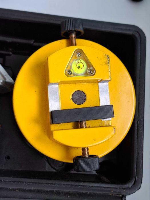 Mannesmann 81125 Poziomica Laserowa Zestaw Statyw