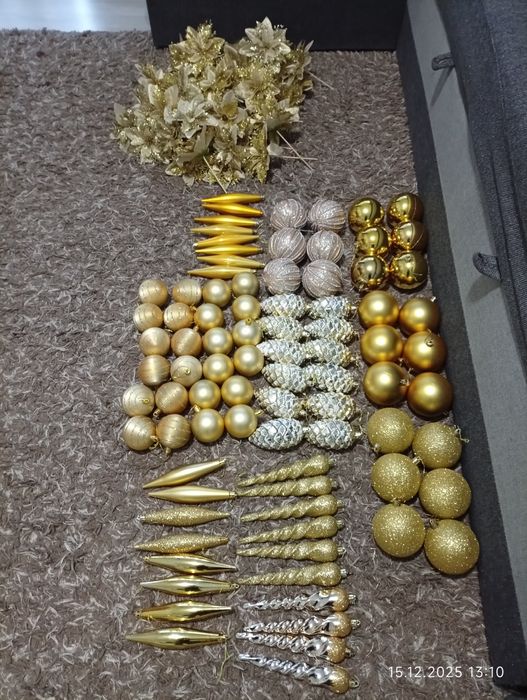 Ozdoby na choinkę + światełka
