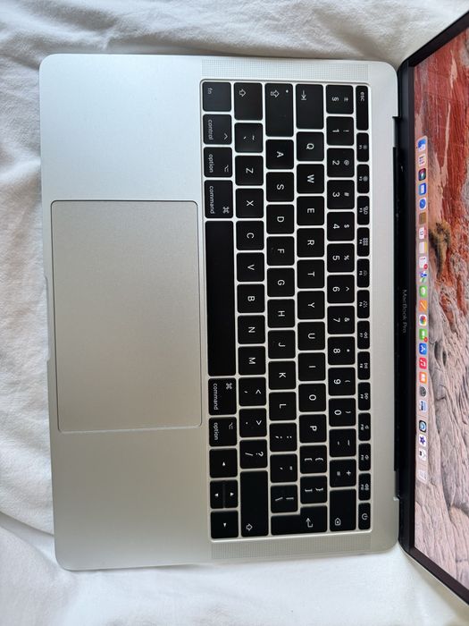 MacBook Pro 13” 2017 (A1708) | i5 | 8 GB RAM | 128 GB SSD | Retina