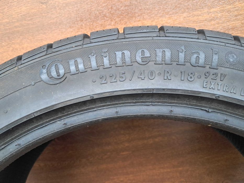 225/40/18 Continental ContiWinter TS810   7,6mm/2019