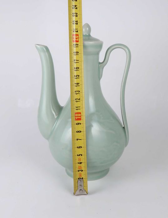 Bule de chá em porcelana Celedon oriental