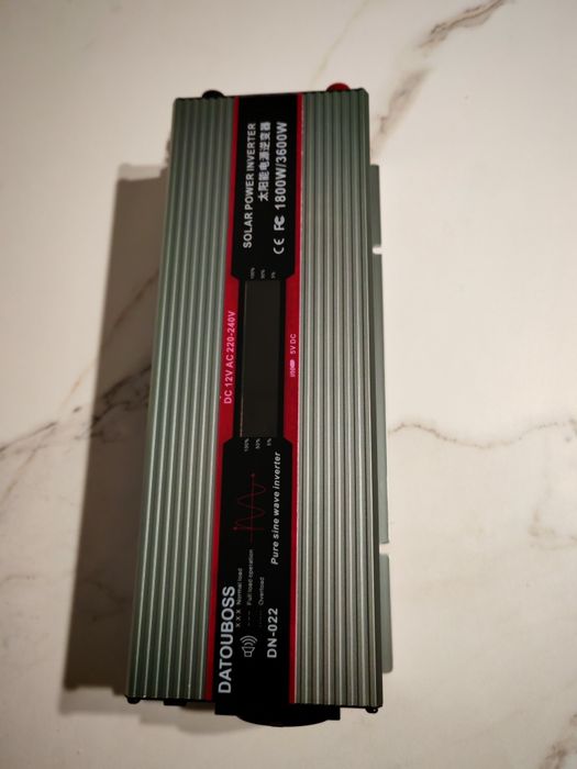 Інвертор Datouboss 12 /24v 1300/2000. 12v 1000/2000 w