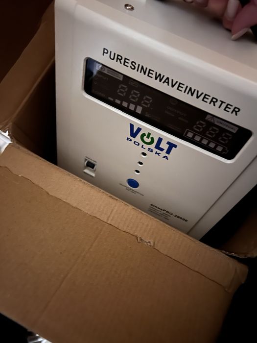 Продам новий ДБЖ Volt Polska sinusPRO 2000E.