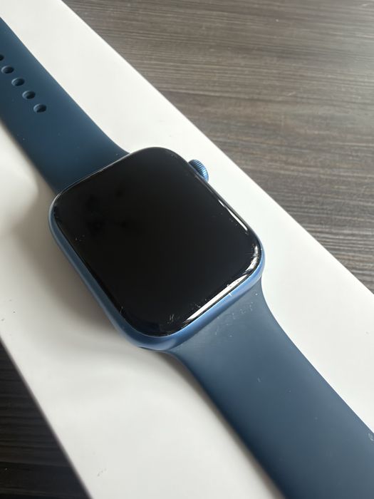 Apple Watch Series 7. 45mm