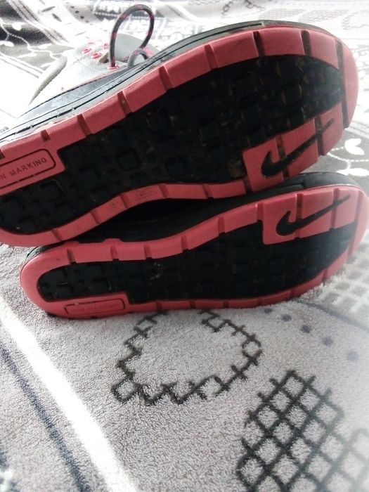 Dziewczęce śniegowce nike