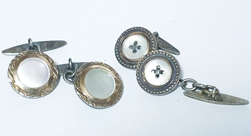 Fantásticos botões de punho vintage em prata dourada e madrepérola