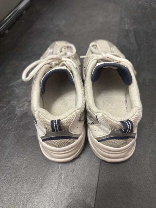 кросівки new balance 530