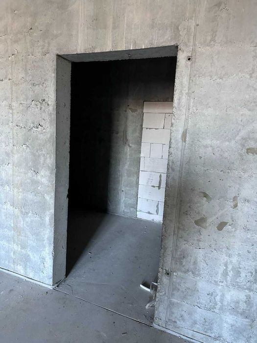 Здам комерційне приміщення 78 м.кв на 1 пов житл. будинку. Бровари