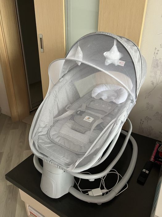 Заколисуючий центр Mastela 4 in 1