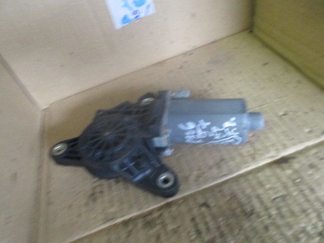 Motor vidro frente direito PEUGEOT 306 (7A, 7C, N3, N5)