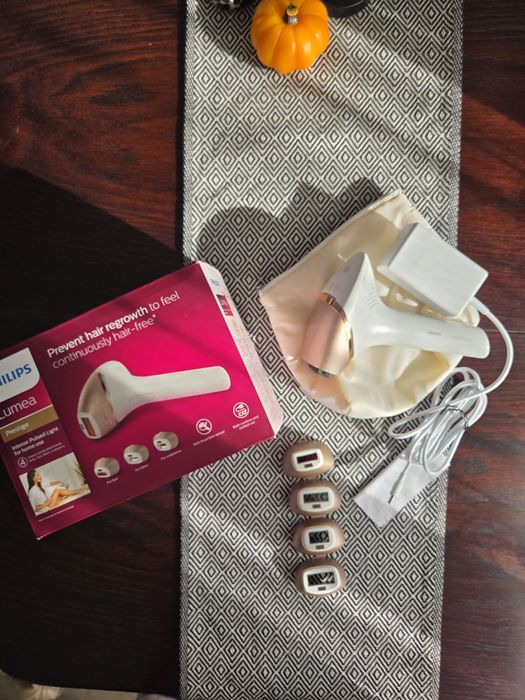 Depilator IPL Philips Lumea Prestige
