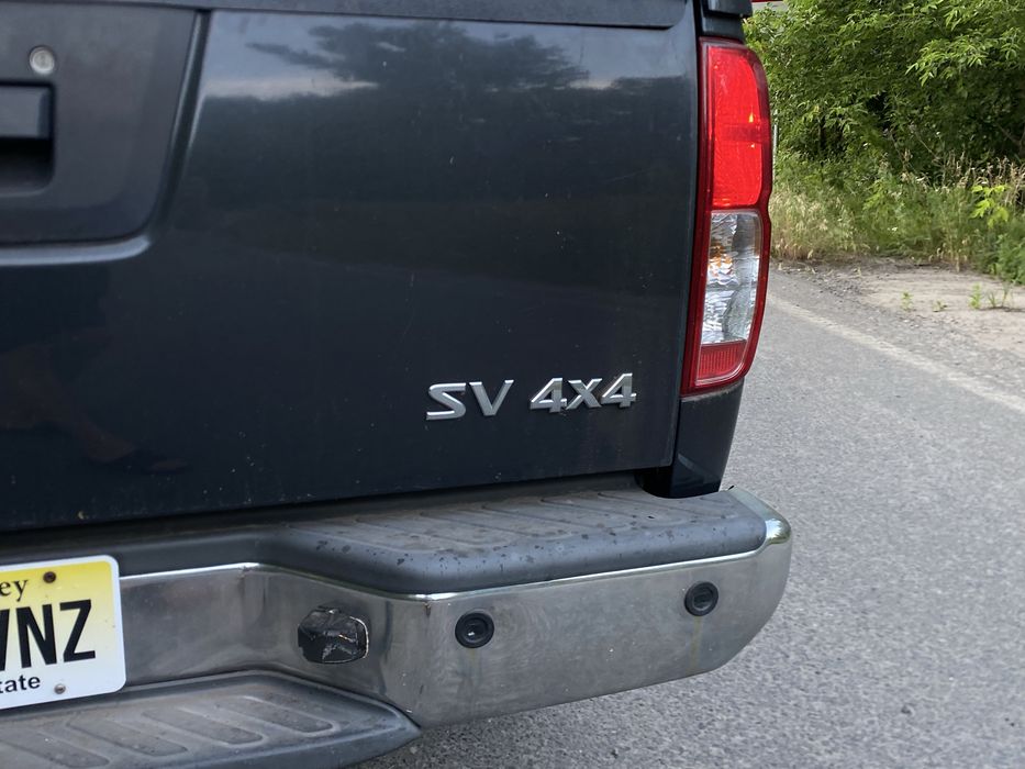 Nissan Frontier SV 4x4