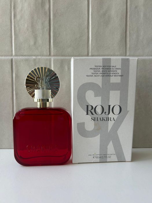 Perfume shakira nunca usado