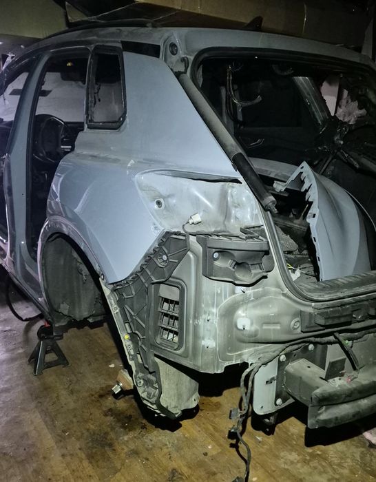 четверть, поріг, криша, зад панель, корито, Audi Q4 E-tron