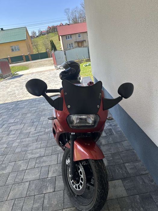 Мотоцикл сузукі 600