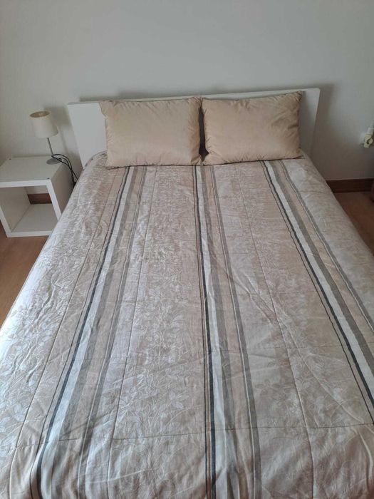 Venda cama de casal