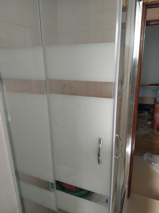 Faço tudo manutenção reparações pintura