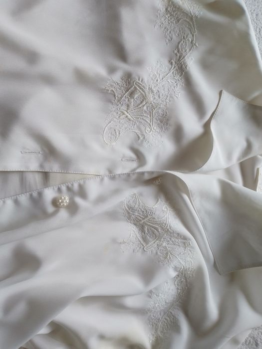 Aromas/visões/Sons do passado-Blazer Branco-10E-Camisa 5E Desde 5E