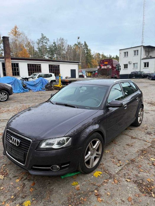 AUDI A3 1.6 Дизель 2010