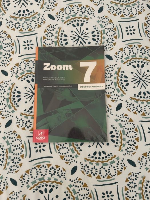 Caderno de Atividades Físico-Química 7º Ano Zoom