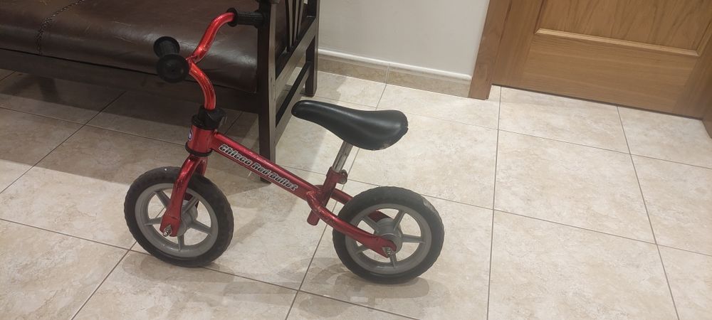 Bicicleta Chicco Red-bullet 

Mota Spider-Man 15€