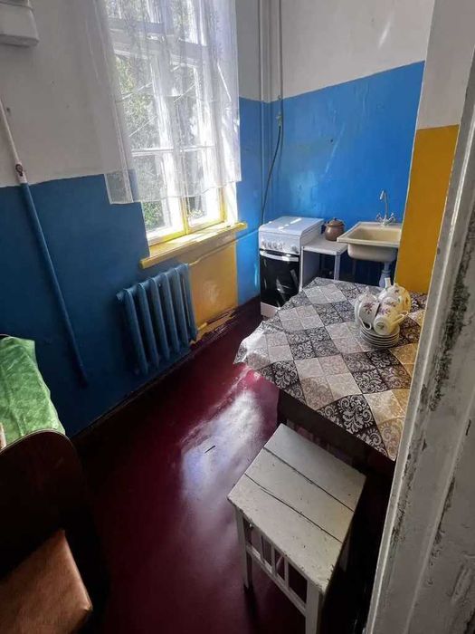 3-х кімнатна квартира в центрі Полтави. Цегляний будинок.