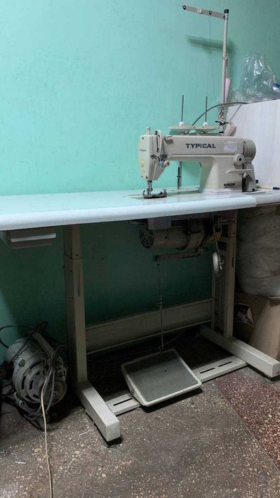 Пряморядкова одноголкова промислова машина. TYPIKAL - 1 шт