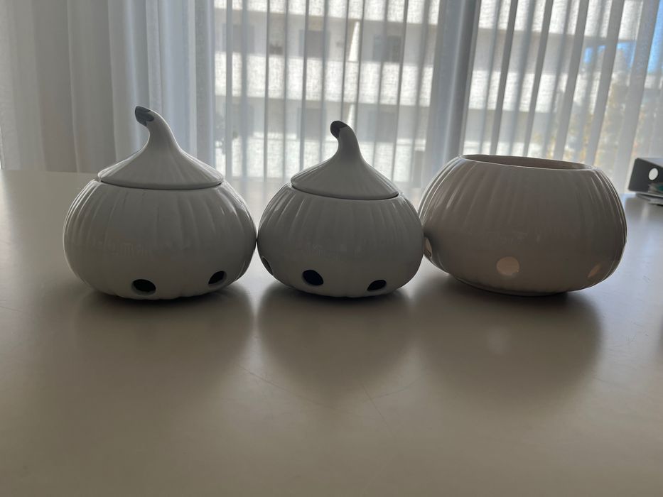 Conjunto de 3 recipientes em cerâmica