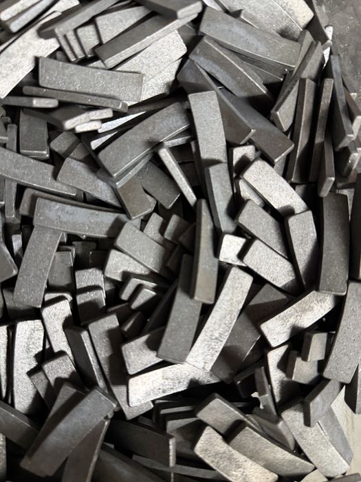 Segmentos/ pastilhas diamantados para  discos de corte