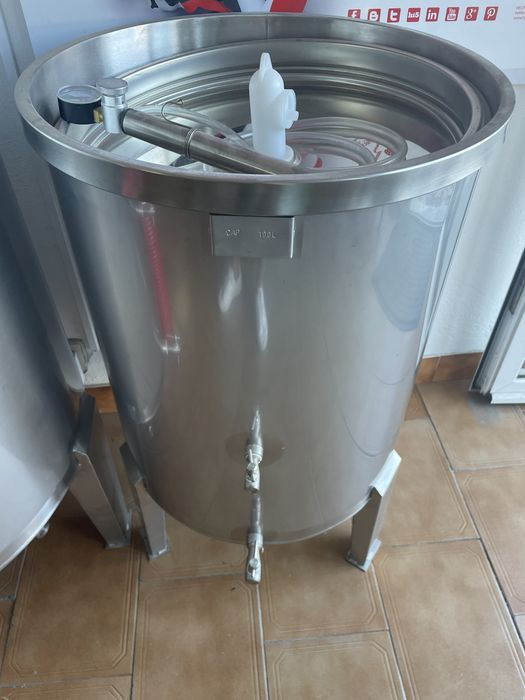 Deposito sempre cheio Inox 100LT novo