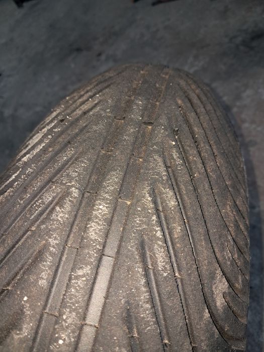 Pneu 180 michelin