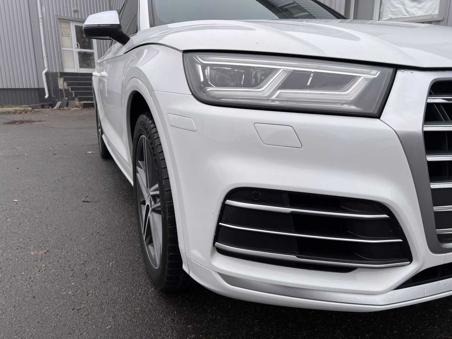 Продам Audi SQ5 premium plus