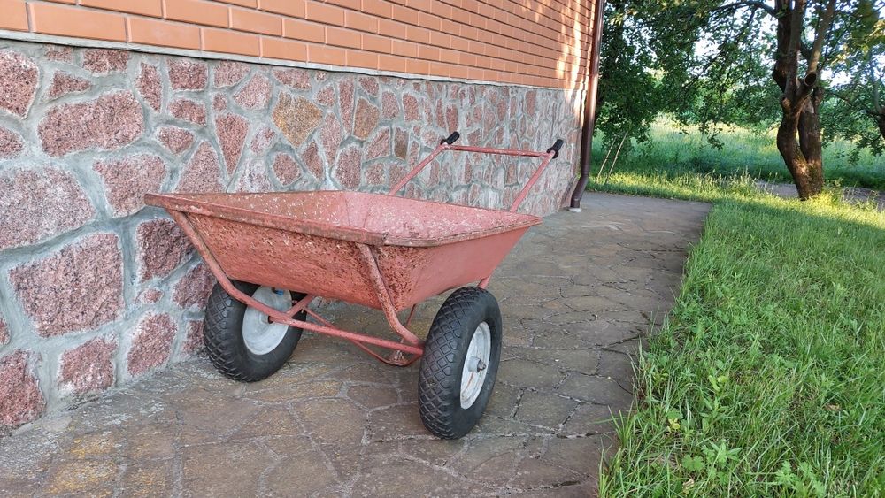 Тачка будівельна б/в міцна Візок будівельний